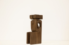 Chaouki Choukini, Ramses, 2019, Iroko, 40.5 x 19.5 x 12 cm